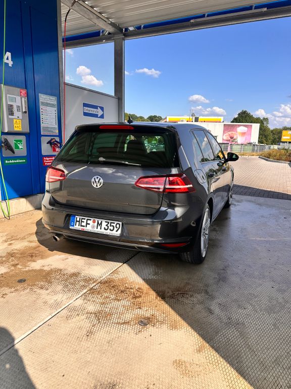 Image of Volkswagen Golf