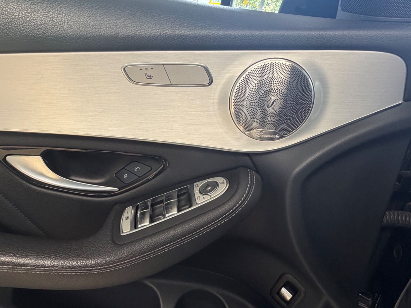 Fahrzeugabbildung Mercedes-Benz GLC 400 d Coupe 4 Matic AMG LINE * DIGITALTACHO