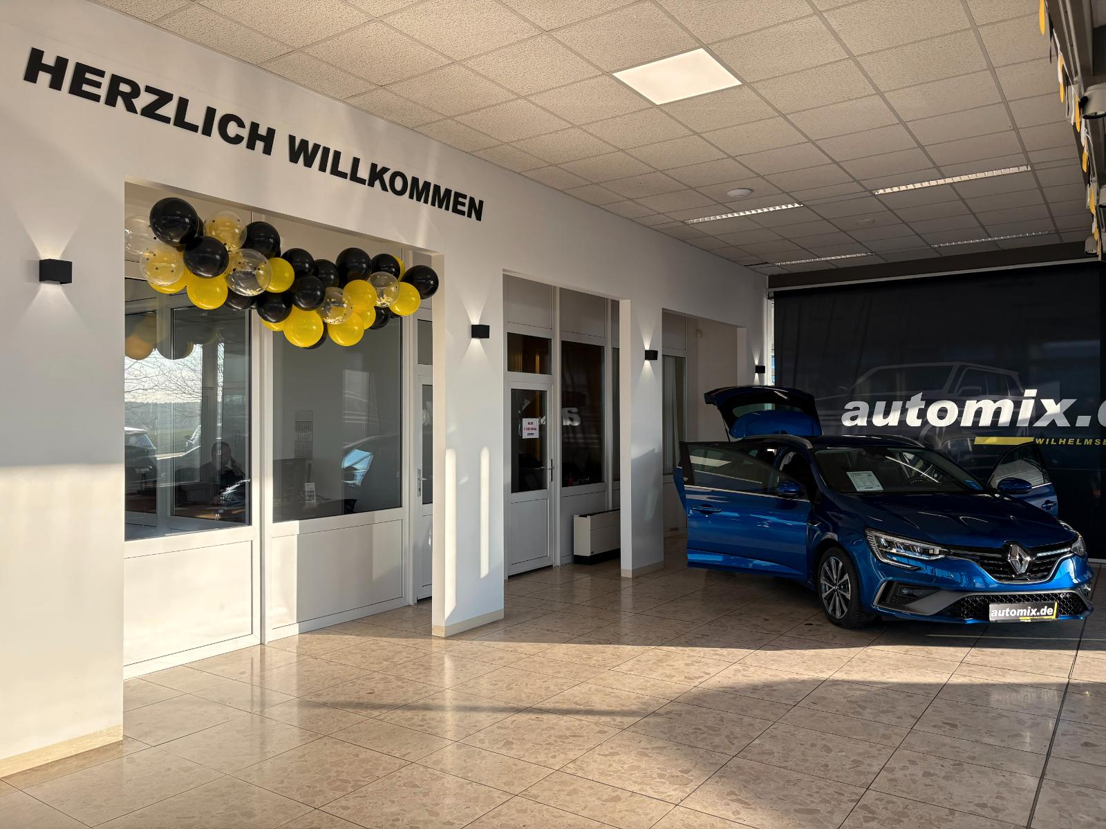 showroom-image-main