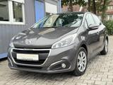 Peugeot 208 1.2 e-VTi Active PDC/SHZ/Temp/Klima/TÜV NEU - Peugeot 208 Gebrauchtwagen in München