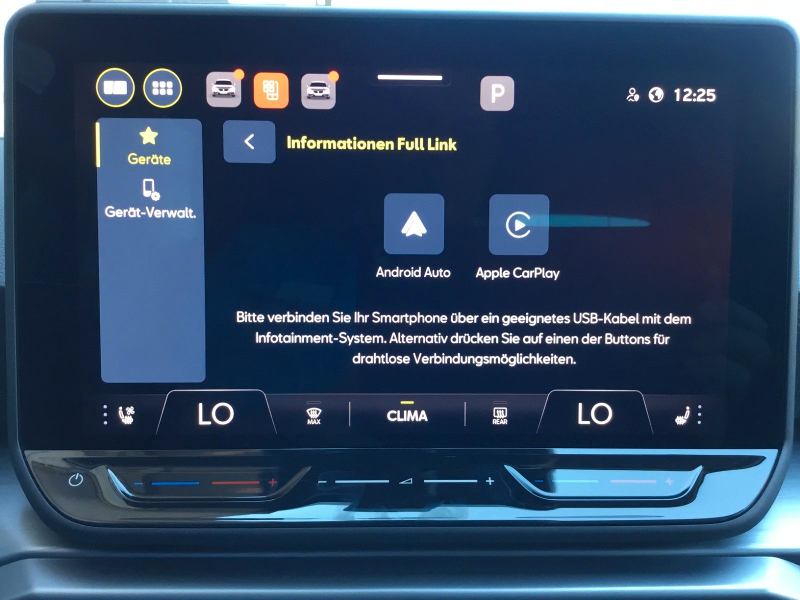 Fahrzeugabbildung SEAT Leon 1.5 eTSI FR DSG+18"+LED+ACC+Kamera+Sitzheiz