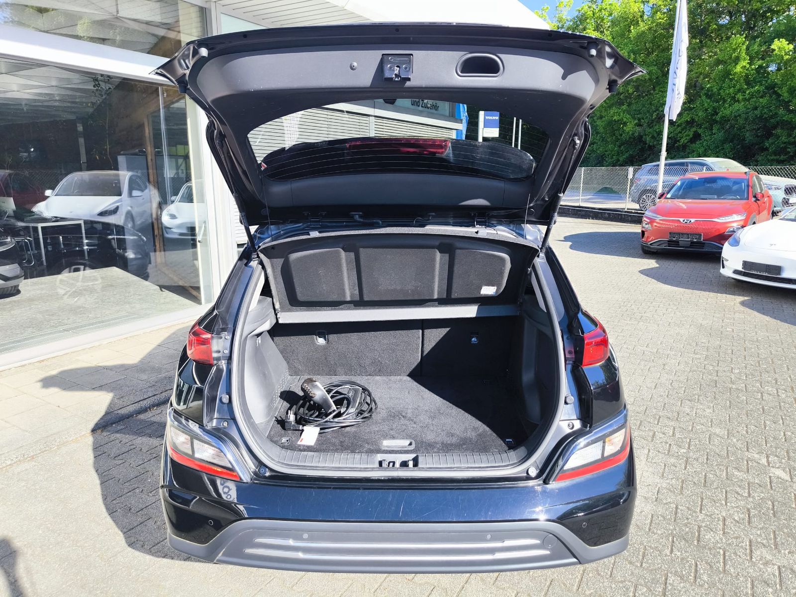 Fahrzeugabbildung Hyundai KONA Elektro Edition 30 LED+NAVI+SHZ+KAMER+KRELL