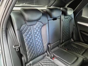 Audi Q5 - 11