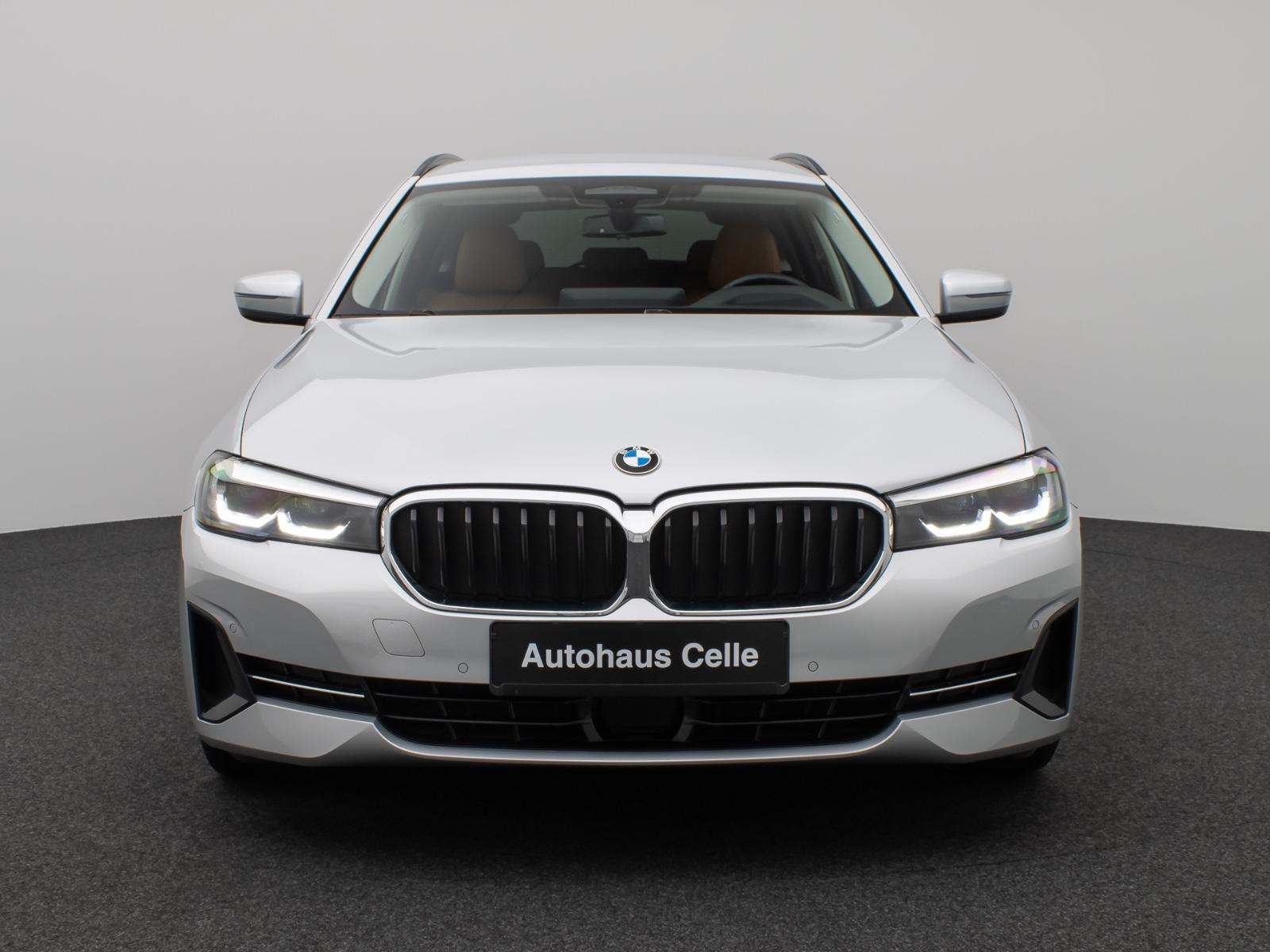 BMW 530d Tour HUD ACC Kamera DAB  Komfortzugang