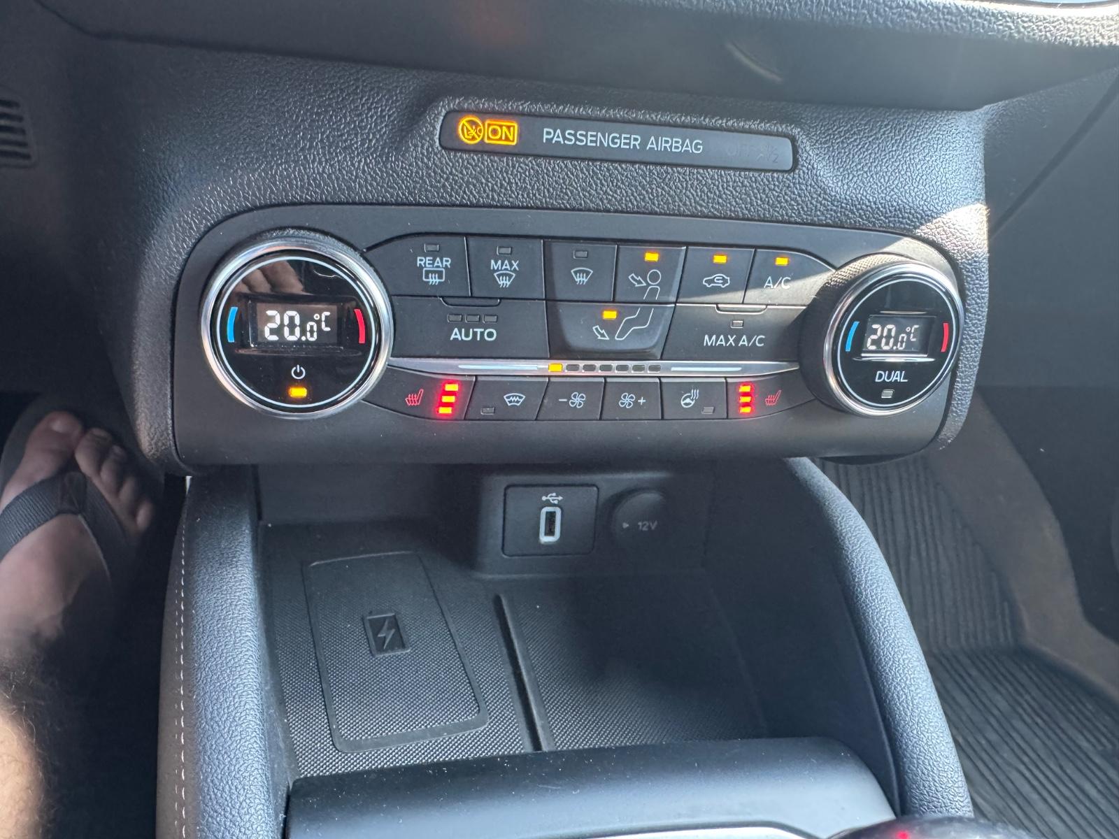 Ford Focus Limited ST 280ch - Recaro - 2ème main - B&O - Navi - Carplay