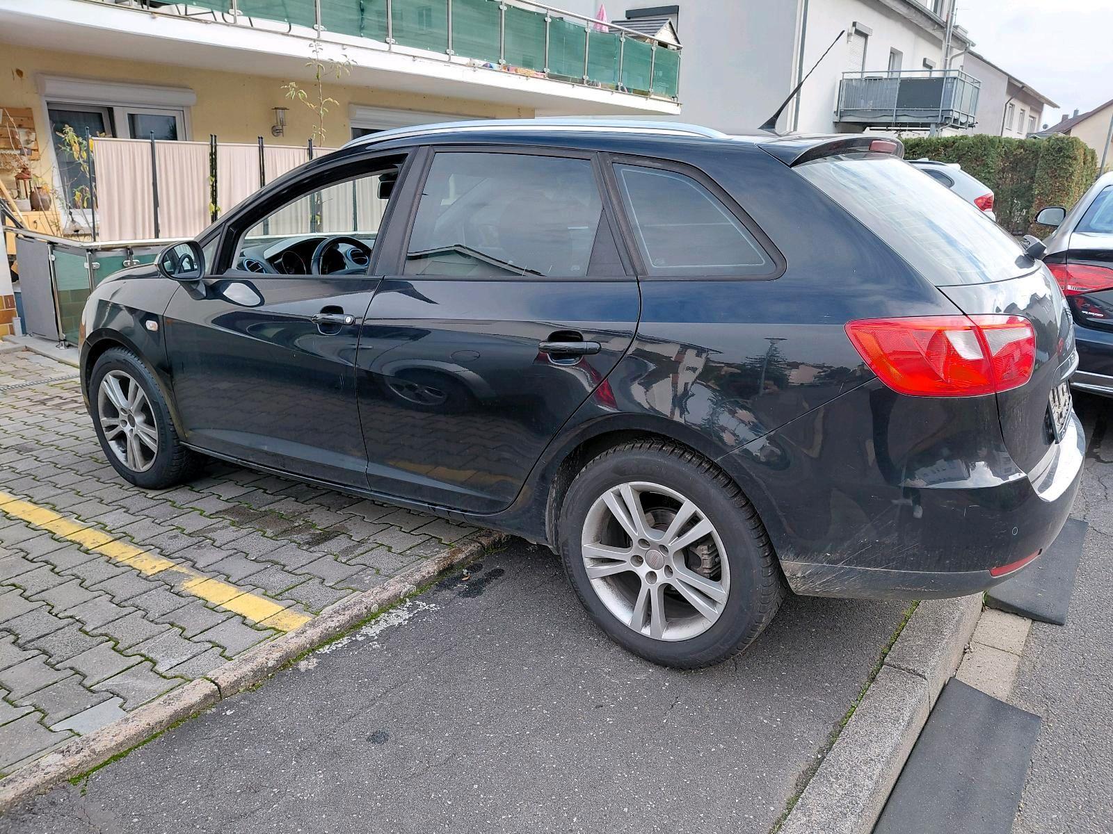 Seat Ibiza 2010 — photo 14