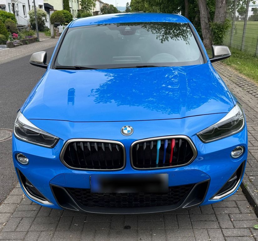 Image of BMW iX2