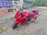 Honda Cbr 600 rr - HONDA CBR 600 RR
