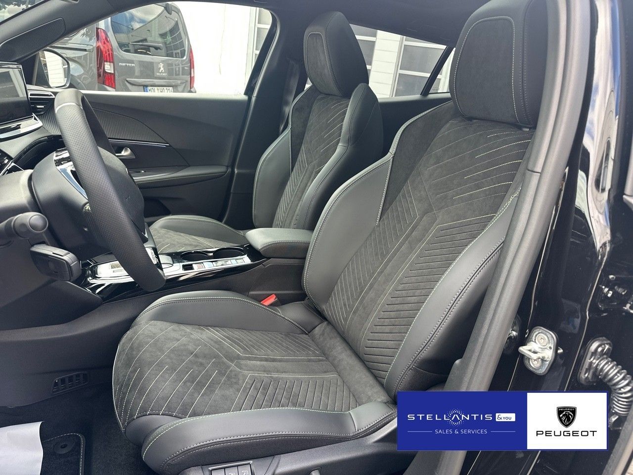 Peugeot 2008 - Bild 9