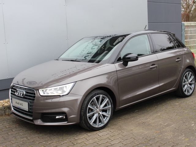 A1 Sportback 1.0 TFSI sport KLIMA/XENON/NAVI