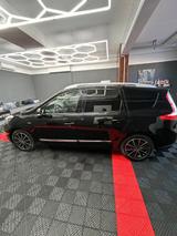 Renault Verkauf von Reno Grand Scenic - Renault Grand Scenic aus 2013