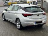 Opel Astra K Lim. 5-trg. Basis Start/Stop - Opel Astra mit Diesel-Antrieb