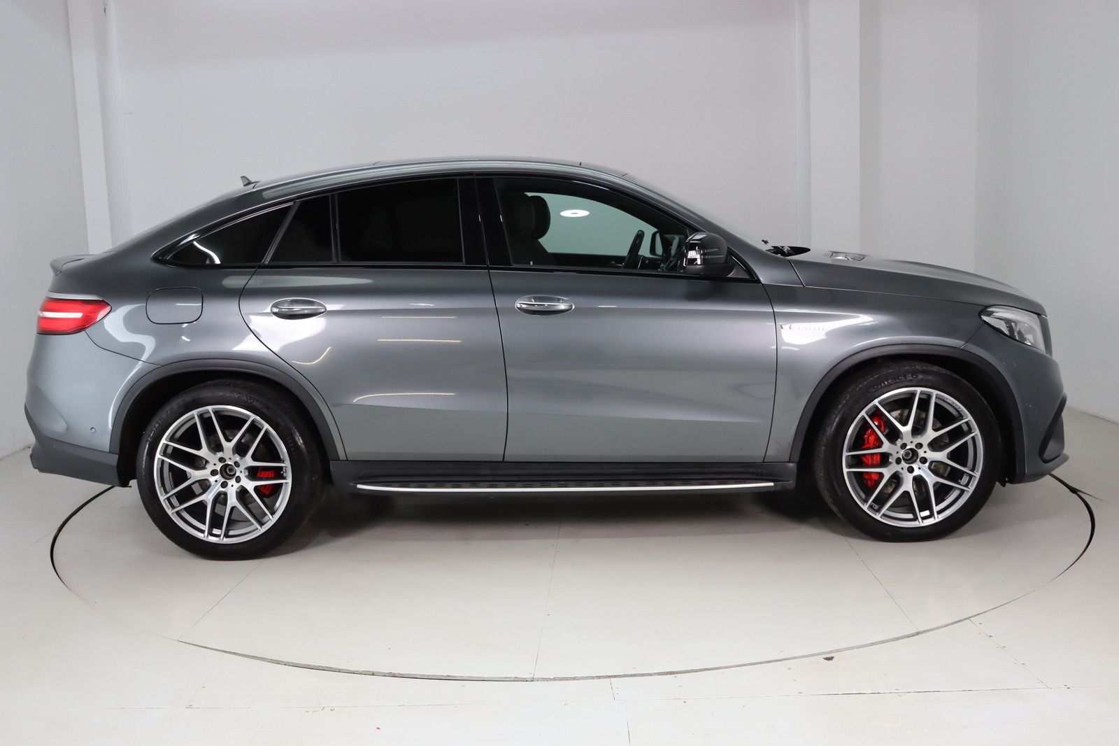 Fahrzeugabbildung Mercedes-Benz GLE 63 s AMG 4Matic Coupe DIS+ 1. Hand