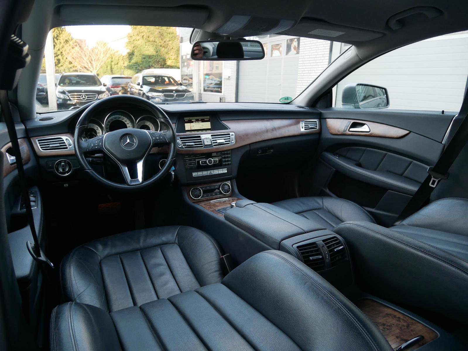 Mercedes-Benz CLS 250 CDI BE Bi-Xenon SpurPaket Leder Navi PDC