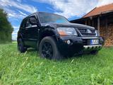 Mitsubishi Pajero 3,2 DI-D Dakar Dakar - Mitsubishi Pajero aus 2005 mit Diesel-Antrieb