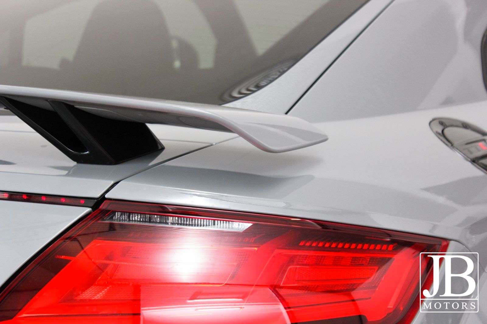 Fahrzeugabbildung Audi TT RS Coupe quattro APR B&O Kamera