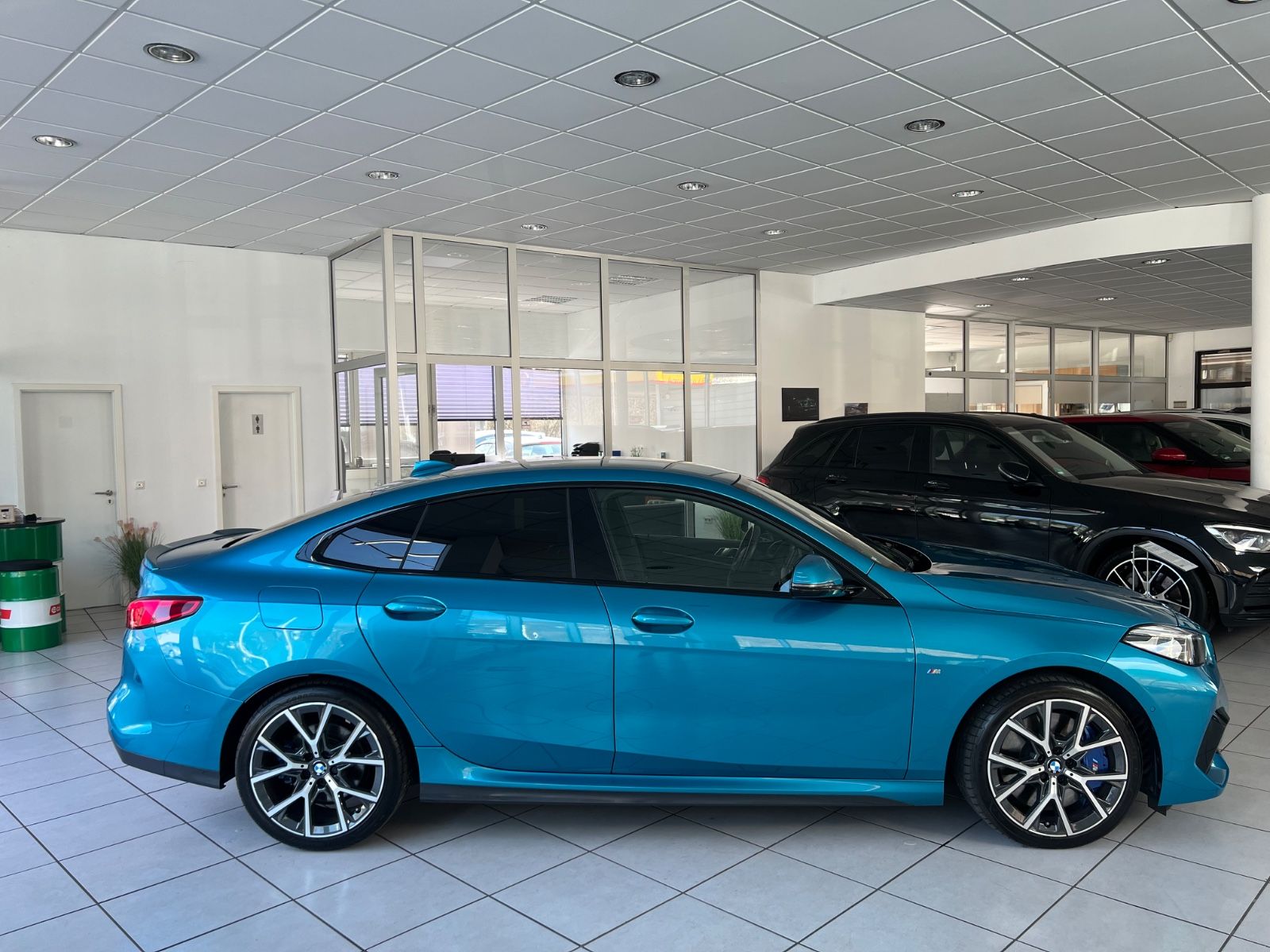 Fahrzeugabbildung BMW 2 Gran Coupe 220 d xDrive M Sport *SONDERLACK*