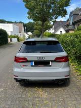 Audi RS3 Sportback 2.5 TFSI RS-Sitze*Pano*B&O*Virtual - Audi RS3: Kombi