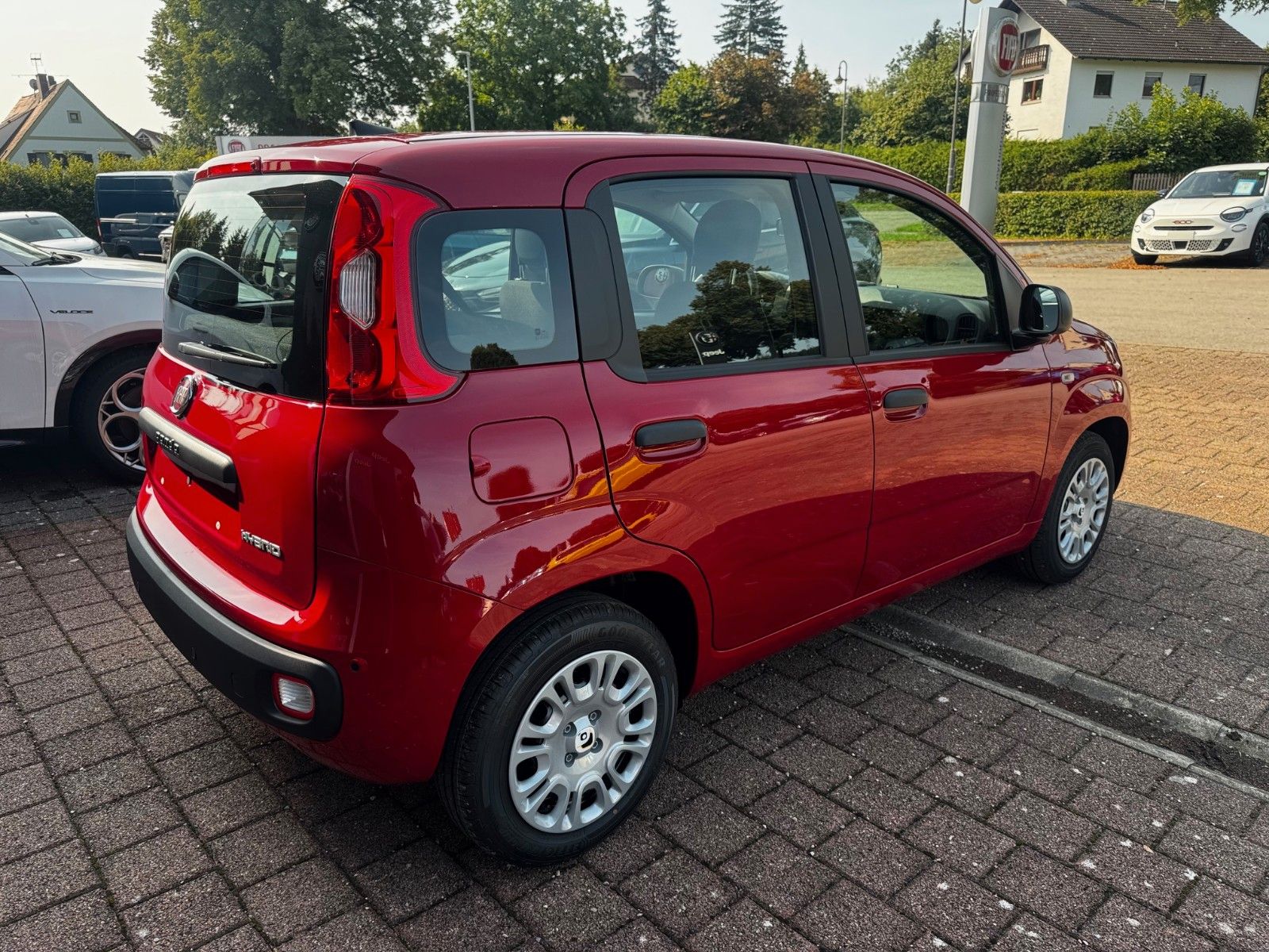 Fahrzeugabbildung Fiat Panda 1.0 GSE Hybrid DAB KLIMA VIRTUEL. COCKPIT