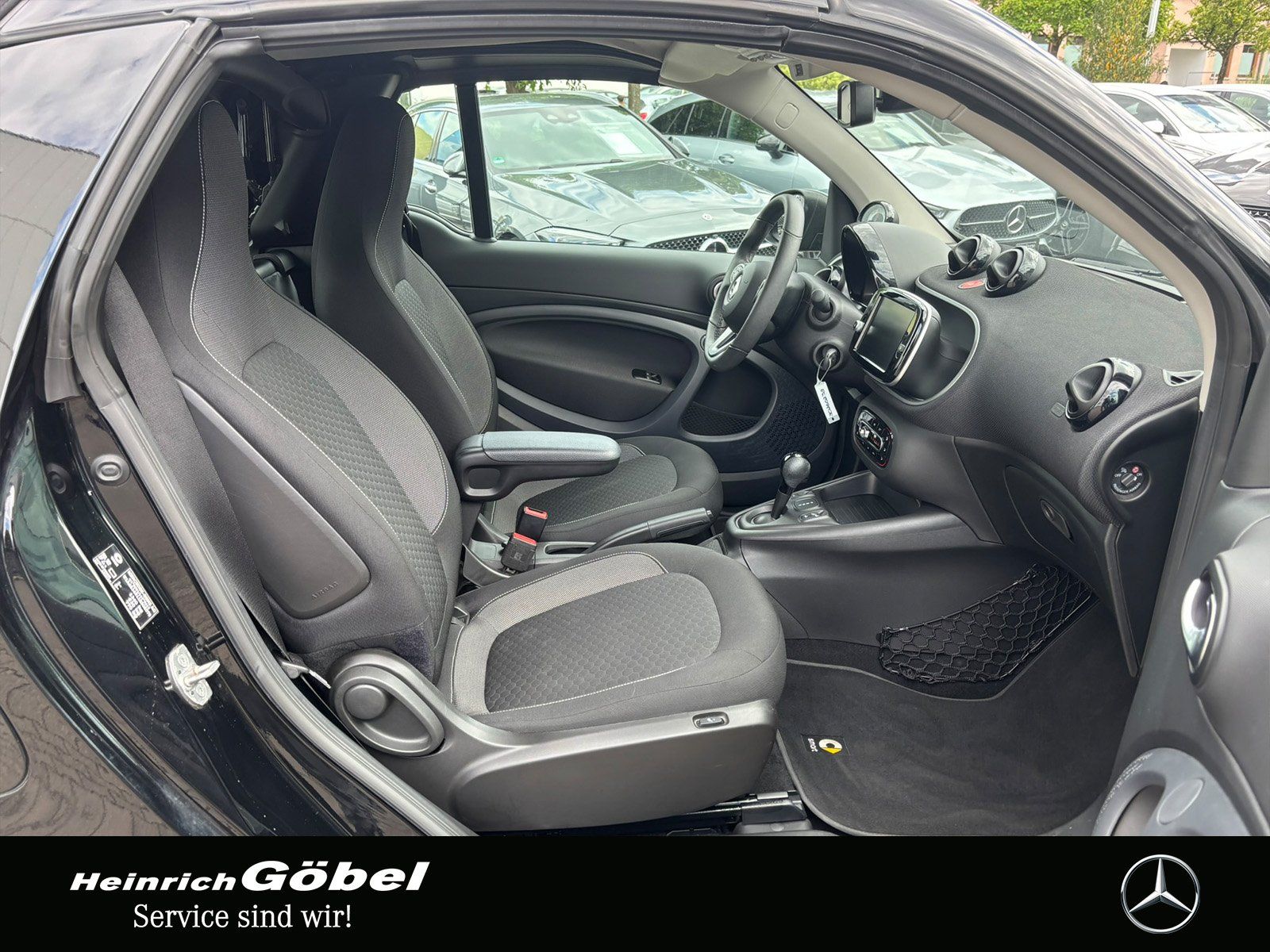 Fahrzeugabbildung Smart EQ cabrio passion GJR*22KW*WINTER-PAKET*KAMERA