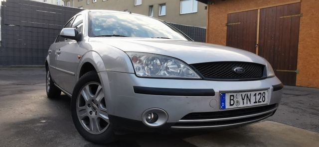 Ford Mondeo Klima  El. Fenster ZV Multi Sparsam 