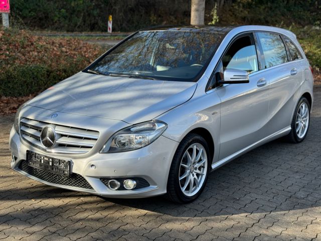 Mercedes-Benz B -Klasse|B200 |Panorama|Klima|PDC|WENIG KM