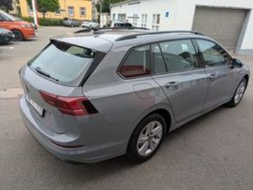 Volkswagen Golf VIII Variant 1.5 TSI Life 110 kW LED NAVI A