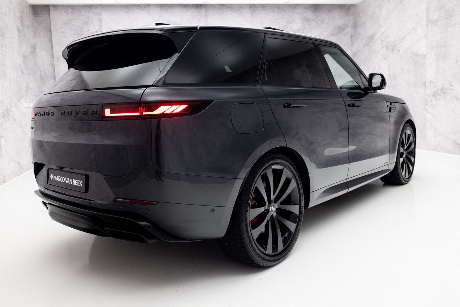 Land Rover Range Rover Sport 3.0 P550e Autobiography | Blac imagem 2