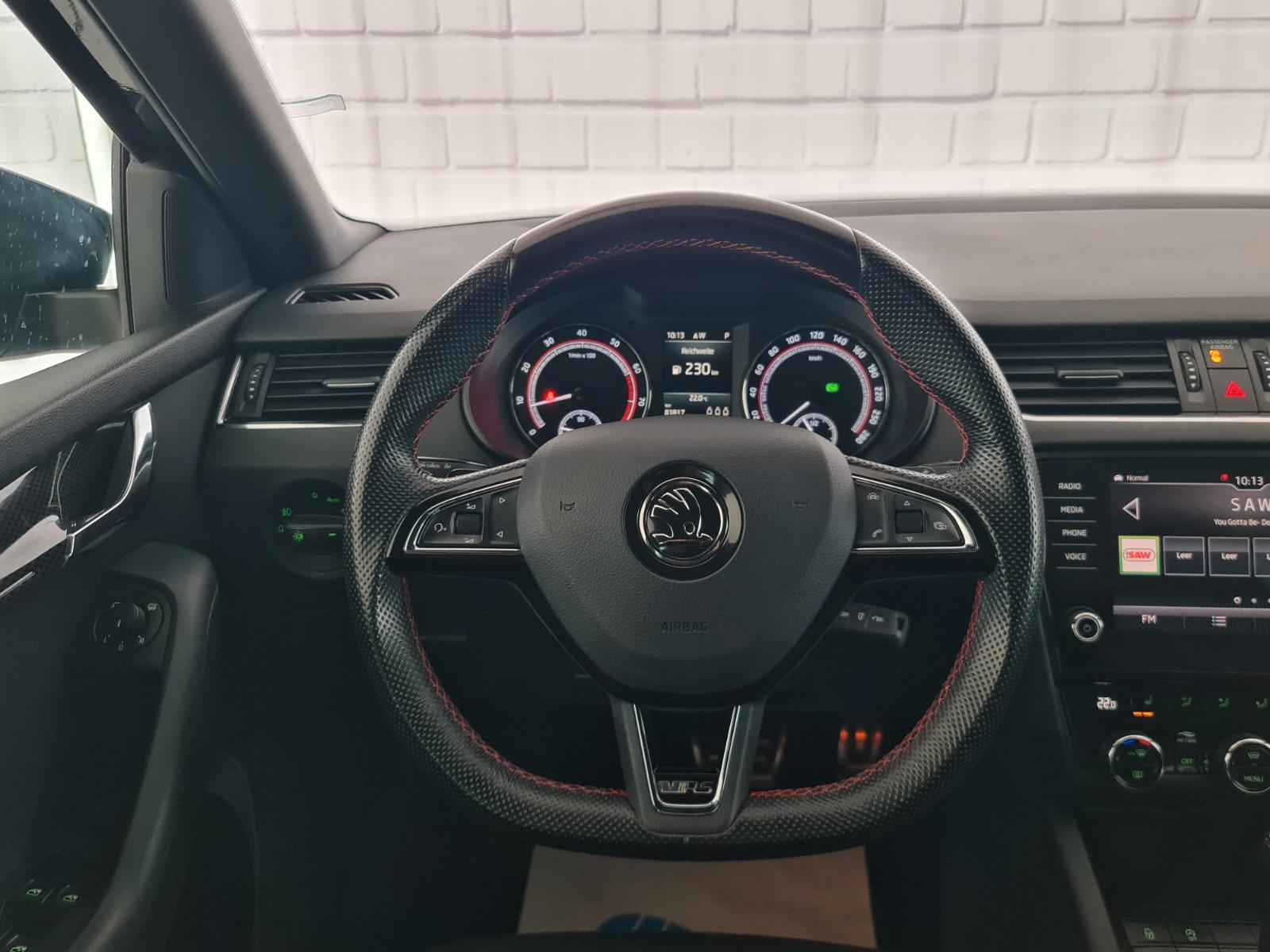 Skoda Octavia Combi RS, unfallfrei, Navi, Kamera, LED