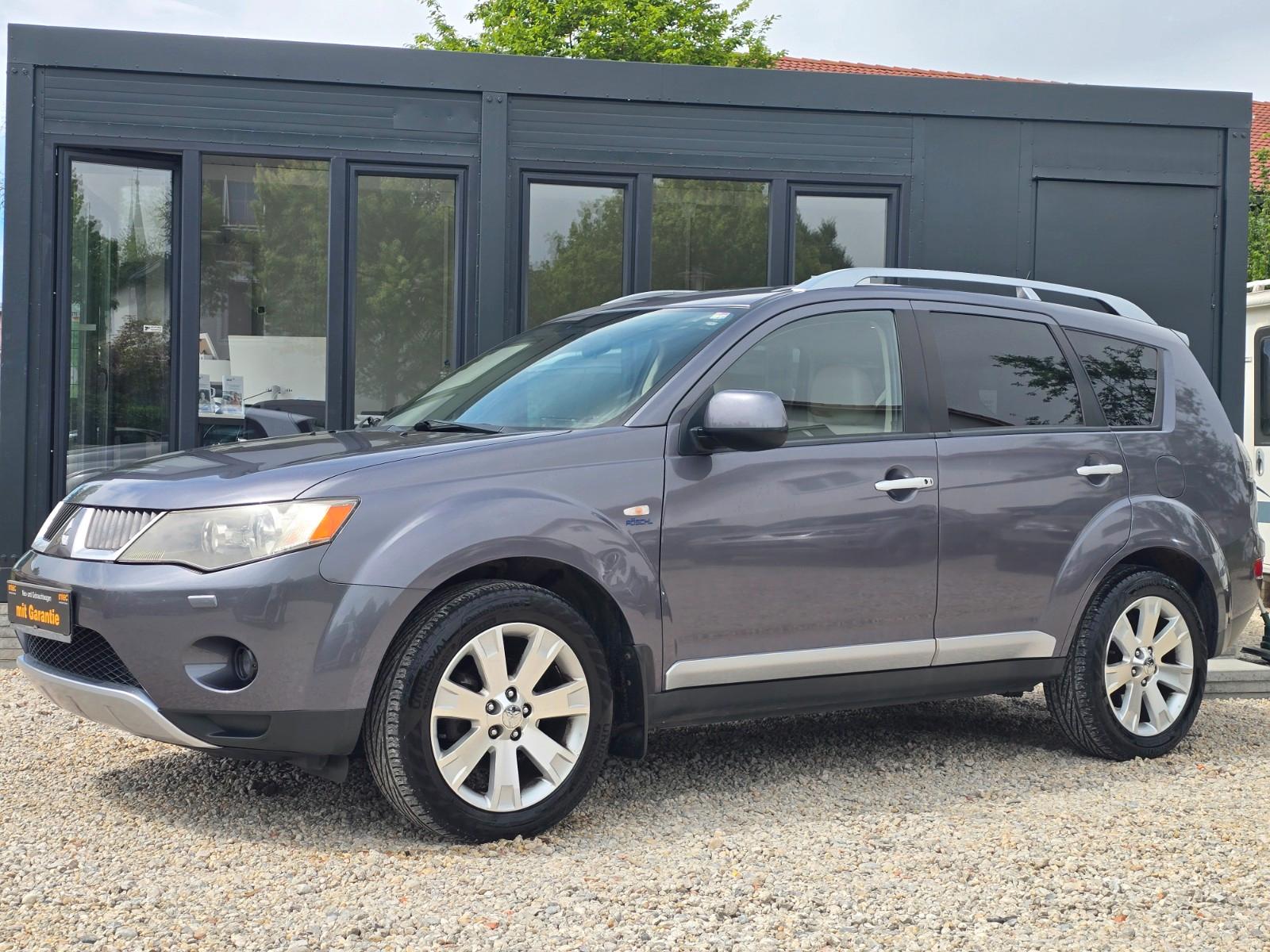 Mitsubishi Outlander 2.2 DI-D Instyle*7 Sitze*Standheizung*