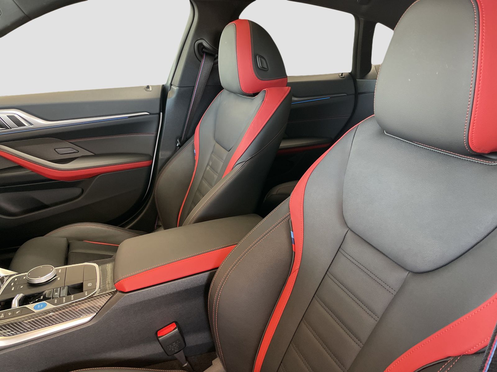 BMW i4 - Bild 12