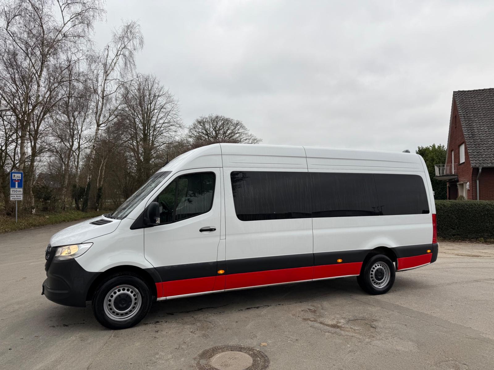Mercedes-Benz Sprinter III Tourer 9 sitze