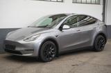 Tesla Model Y Long Range AWD *20-Zoll* - silberne Tesla Model Y