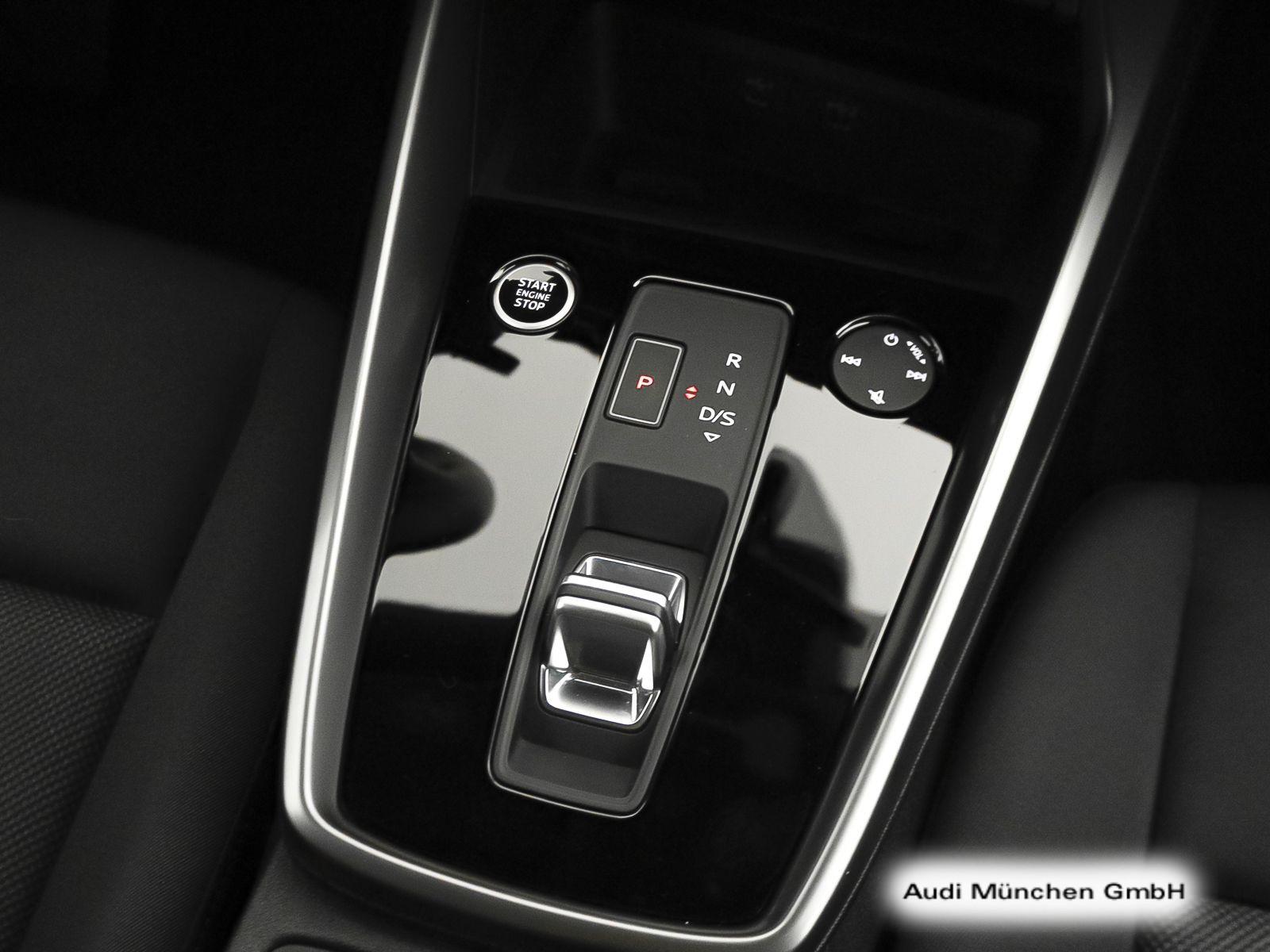 Audi A3 Sportback 30 TFSI S tronic advanced Privacy/S, миниатюра 18