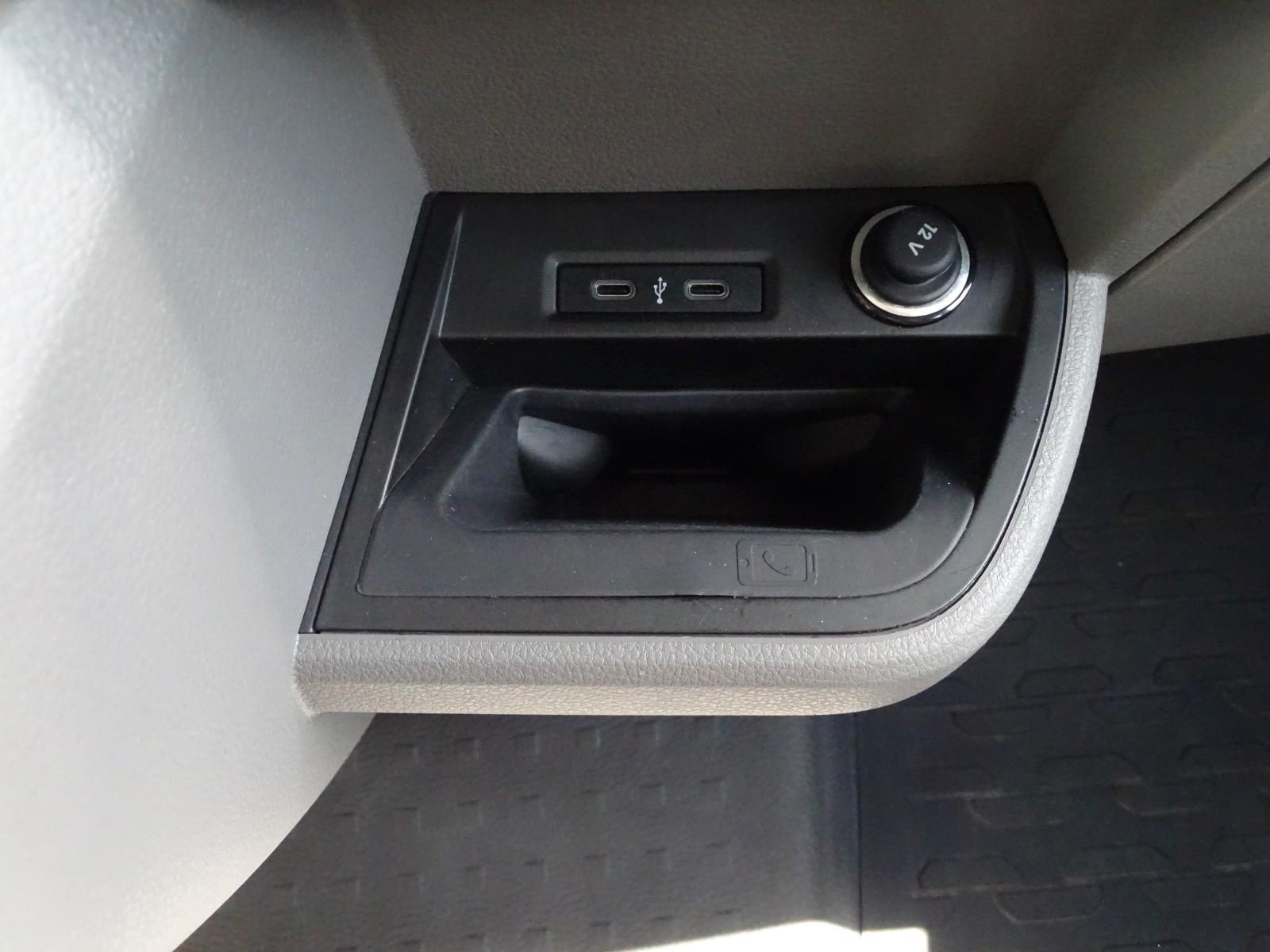 Volkswagen T6.1 Transporter Kombi *8 SITZER*NAVI*A/C*