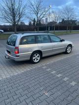 Opel TÜV NEU 03/2028 Kombi Ahk - Opel Omega in Köln