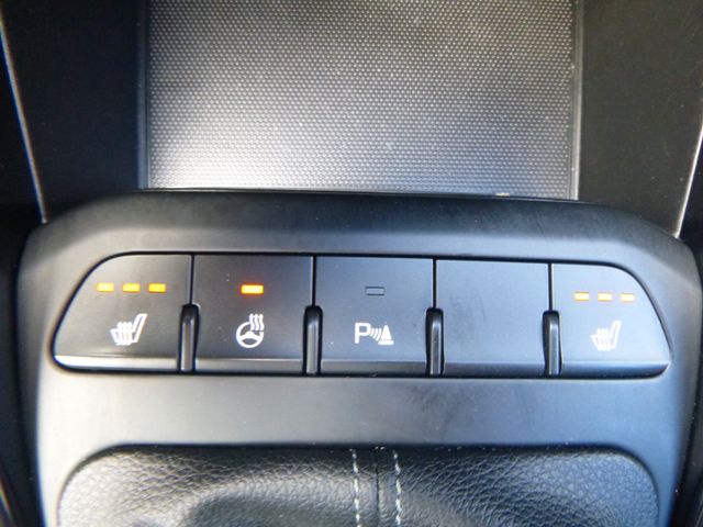 Fahrzeugabbildung Kia Rio 1,0 TGDi Spirit >LED/Sitzheiz/PDC/TEMP<