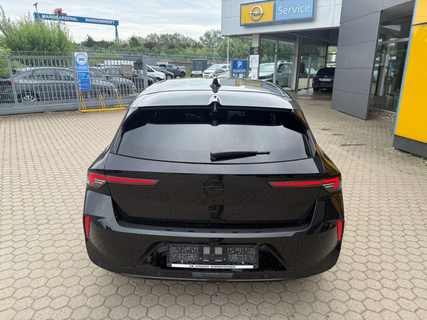 Fahrzeugabbildung Opel Astra L Ultimate Paket SHZ+LHZ+HUD+Kamera+Pano