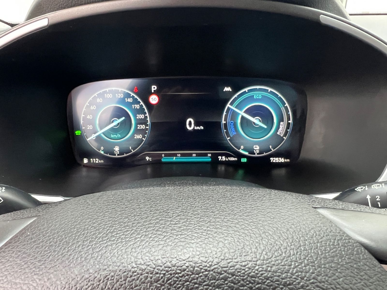 Fahrzeugabbildung Hyundai HYUNDAI SANTA FE 1.6 HEV 4WD Signature