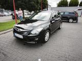 Hyundai i30 CW blue 1.4 Classic TÜV neu - Hyundai i30 aus 2011: I30cw