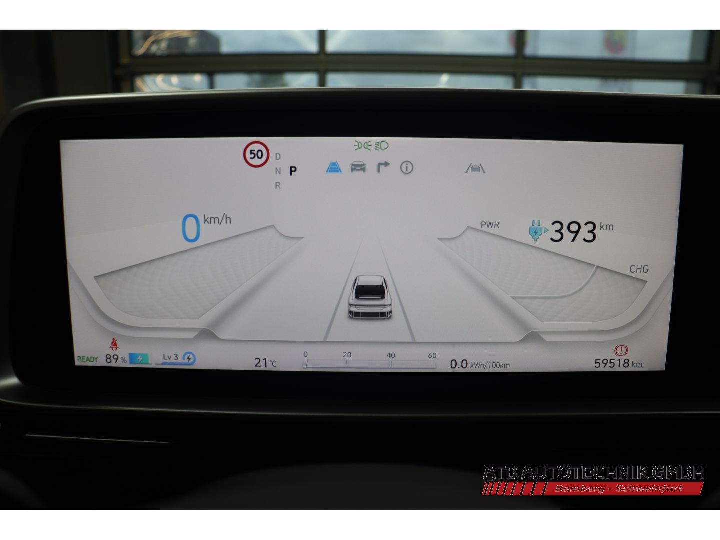 Fahrzeugabbildung Hyundai IONIQ 6 TECHNIQ 77,4 kWh 97,3% SOH HUD Navi LED