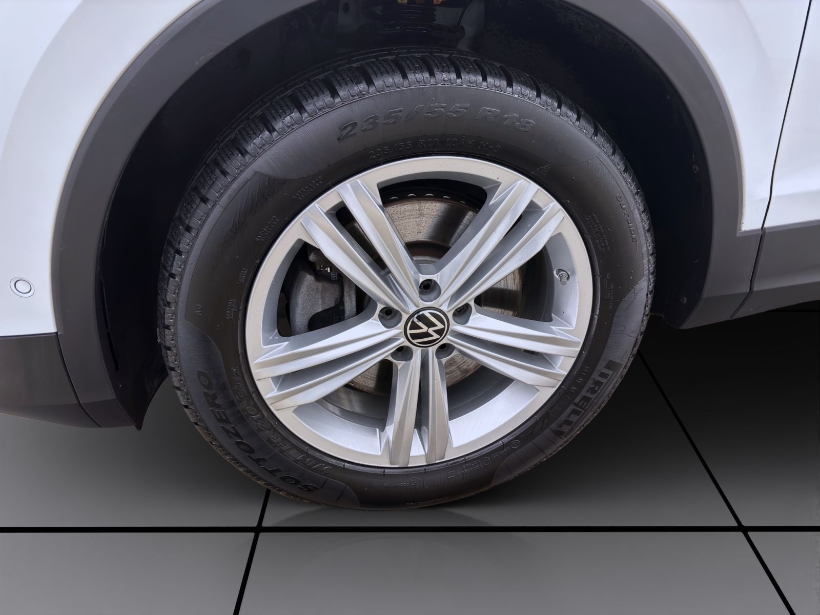Volkswagen Tiguan - Bild 9