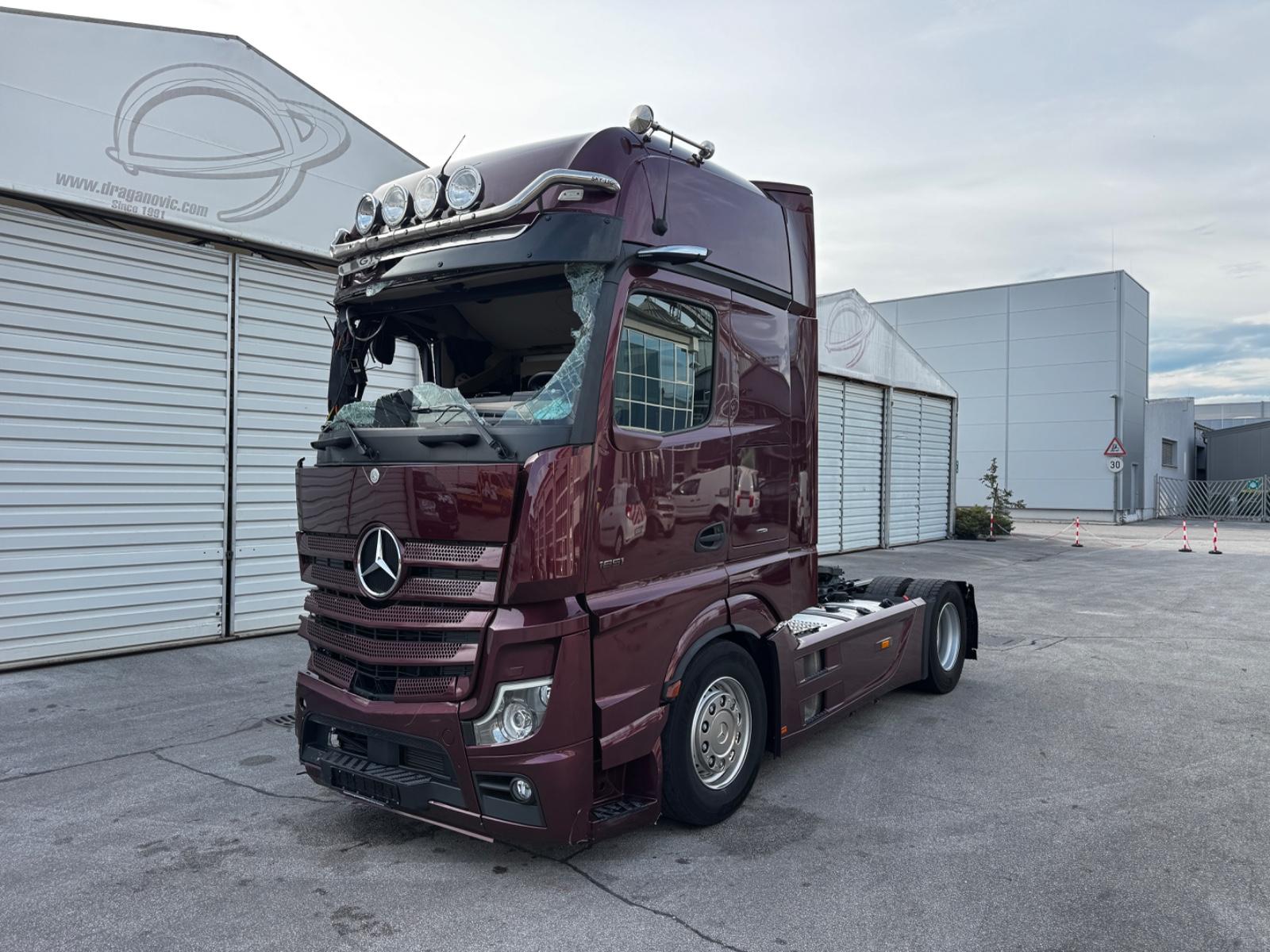 Mercedes-Benz Actros L 1851 GigaSpace StyleLine Oil-Retarder