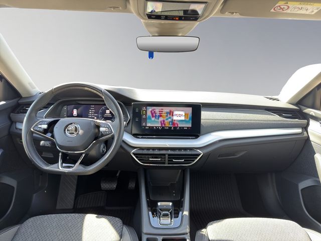 Octavia Combi PDC SHZ LEDER NAVI ACC HUD LED