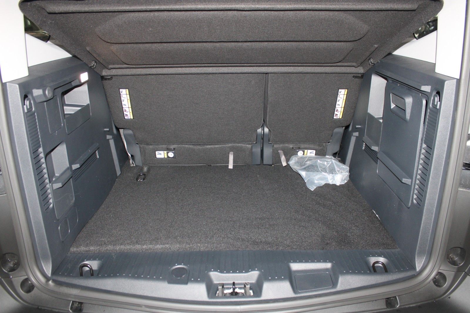 Fahrzeugabbildung Ford Tourneo Courier ACTIVE Winter + FahrerAssistPak3