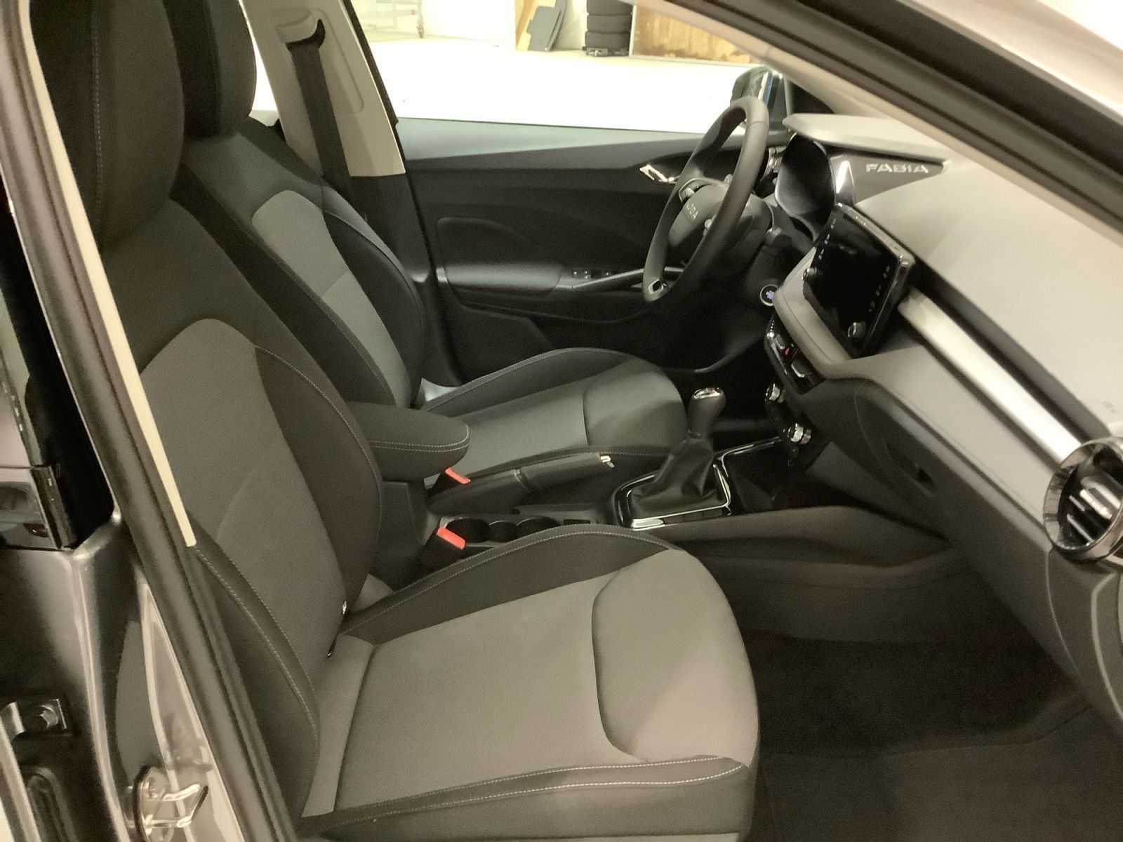 Fabia Selection 1,0 70kW 5-G EL FH KLIMA SM LINK