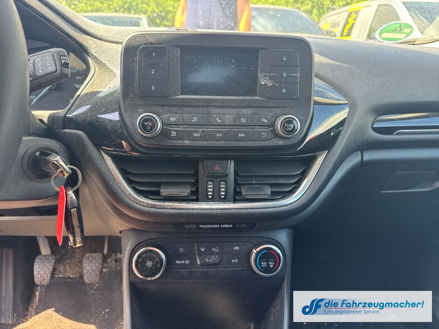 Fahrzeugabbildung Ford Fiesta Trend *GETRIEBESCHADEN *70Tkm Spurhalteas