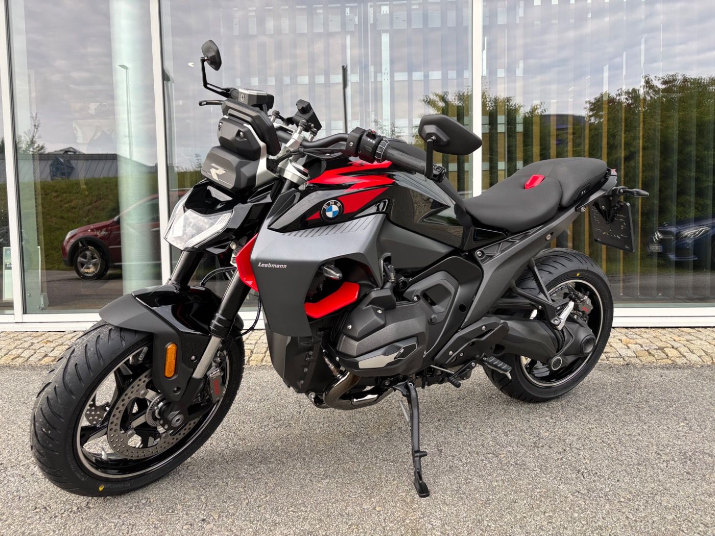 Fahrzeugabbildung BMW R 1300 R Option 719 ASA 3 Pakete