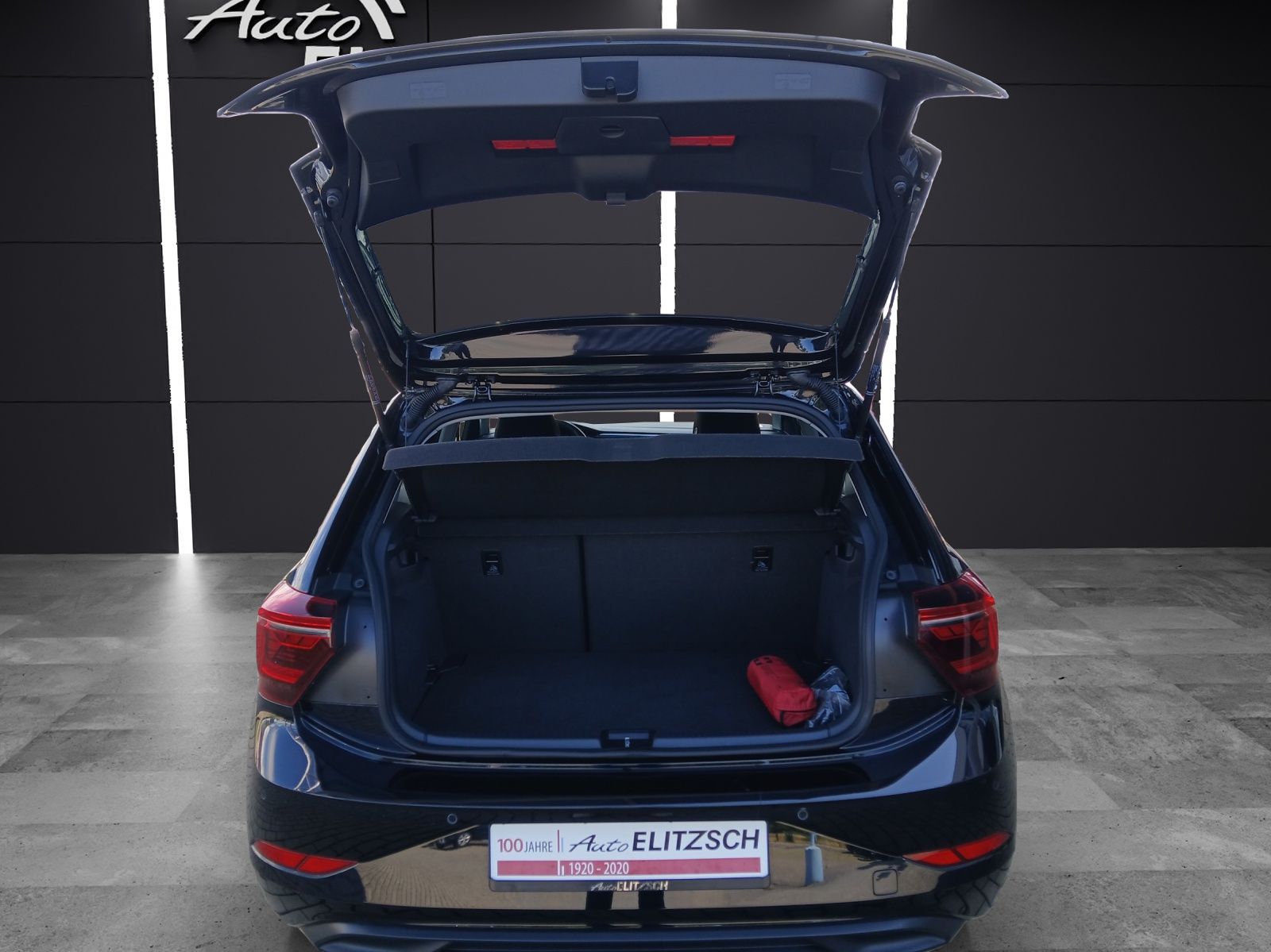 Fahrzeugabbildung Volkswagen Polo TSI Style DSG Matrix Navi AID ACC  PDC SH