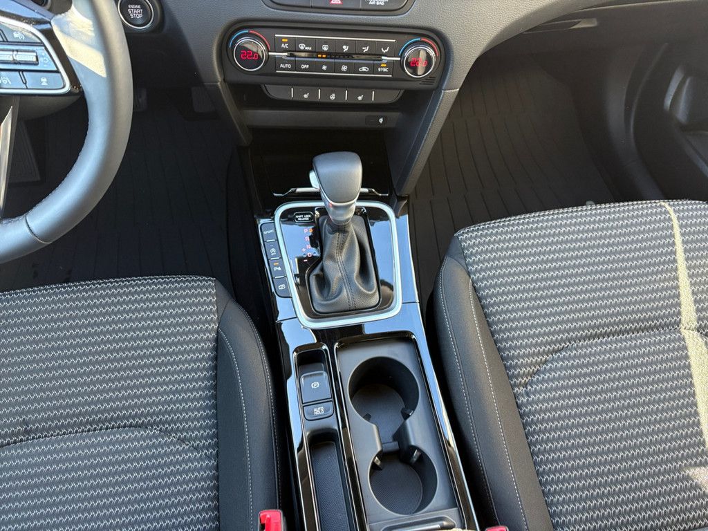 Fahrzeugabbildung Kia Ceed 1.5 T-GDI Spirit DCT Tech